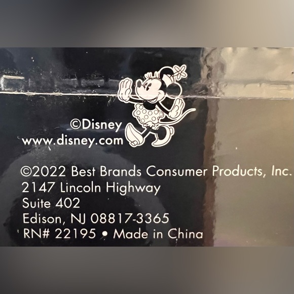 Disney Minnie Mouse NWT adorable PEVA flannelback 60”x102” tablecloth - Picture 12 of 14